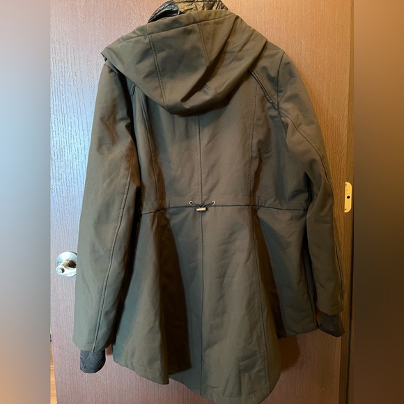 French Connection Hooded Inner Bib Softshell Jacket - Picture 4 of 17